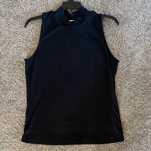 Evereve Black Sleeveless Mock neck top size Medium, like NEW!